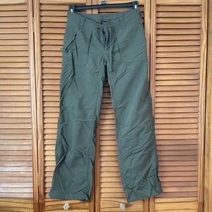 The North Face Hiking Pants Size 4